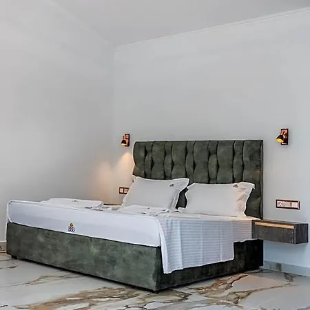 Lofts فندق لايميناس