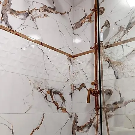 Lofts لايميناس