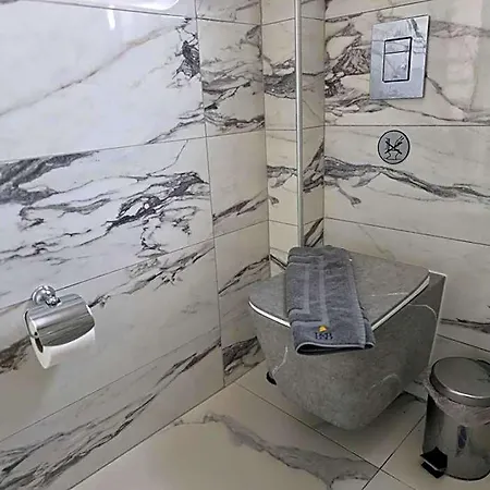 Lofts لايميناس