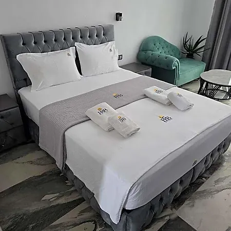 فندق Lofts 3*