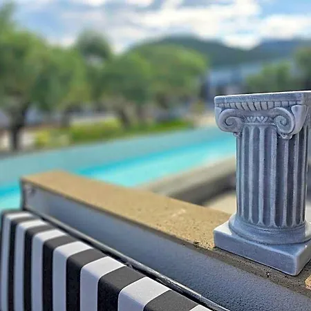 Lofts لايميناس